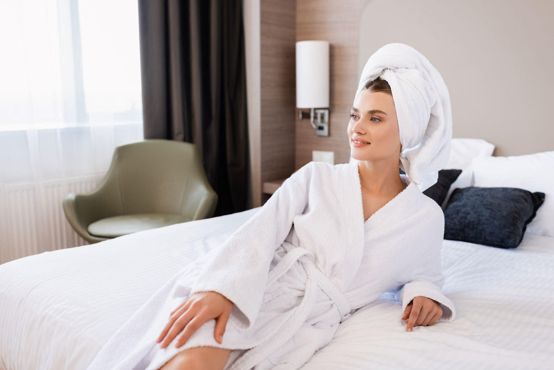 The Art of Lounging: How to Style Your Turkish Cotton Bathrobe for a Chic, Relaxed Look - Crescentt