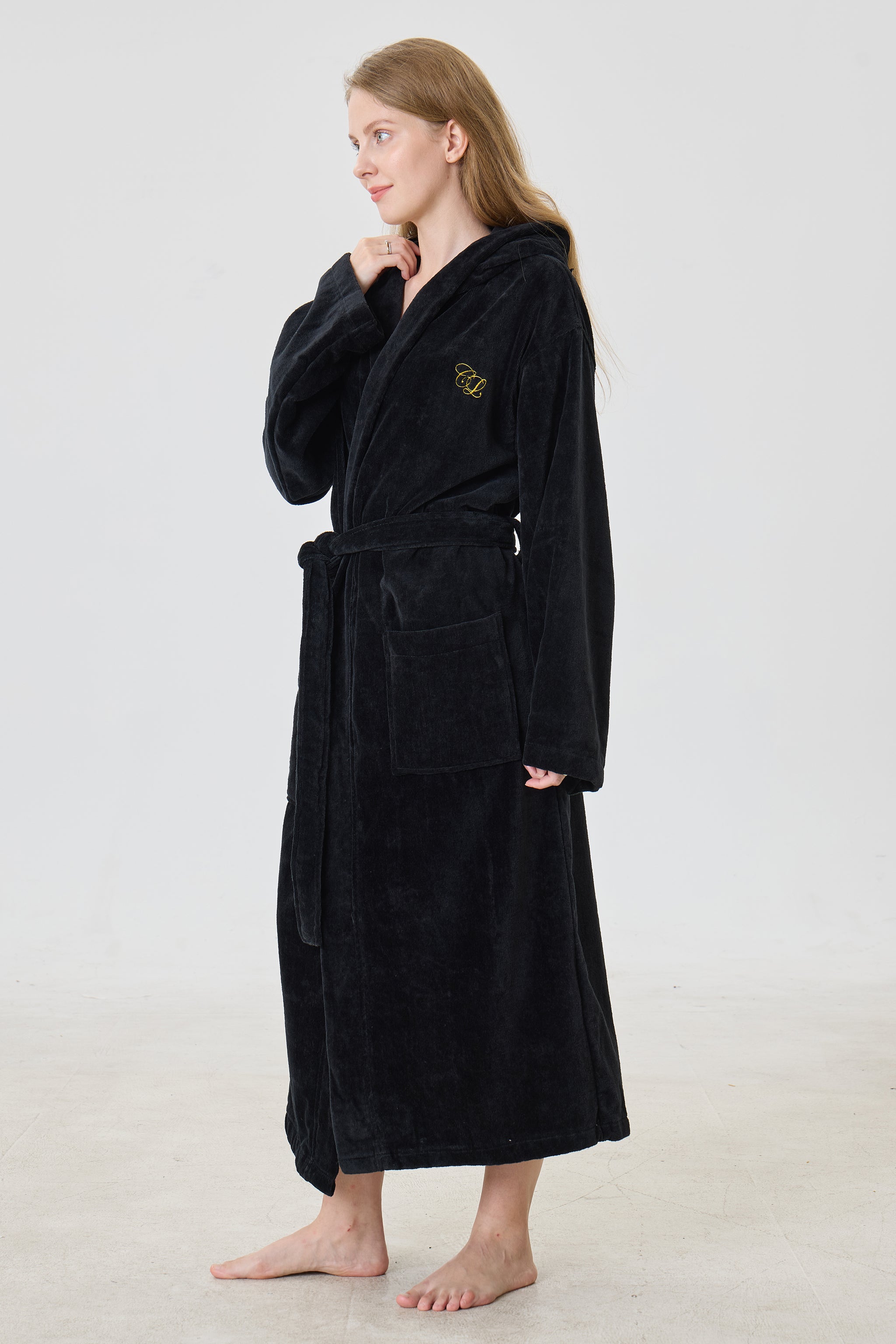 Noir Luxe Hooded Turkish Cotton Spa Bathrobe - Crescentt
