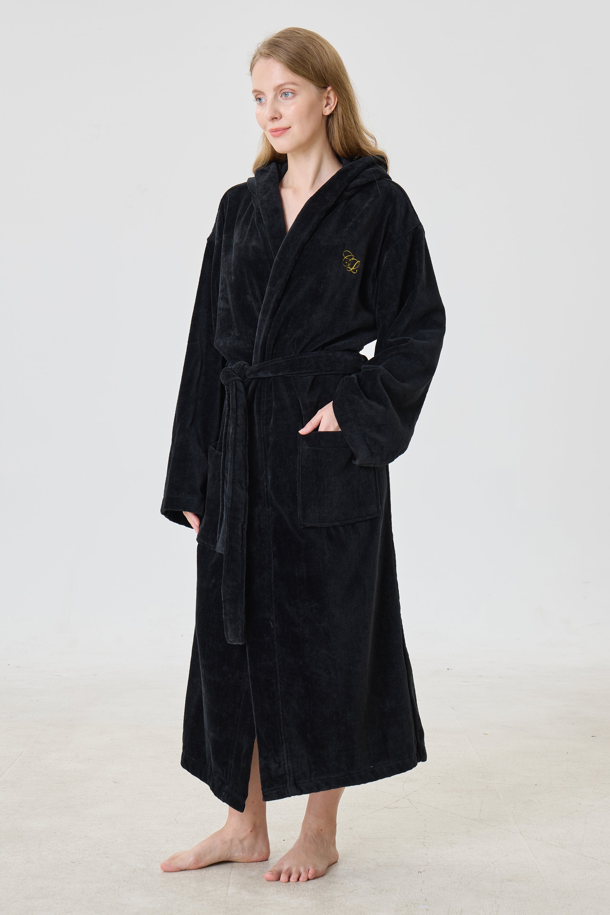 Noir Luxe Hooded Turkish Cotton Spa Bathrobe - Crescentt