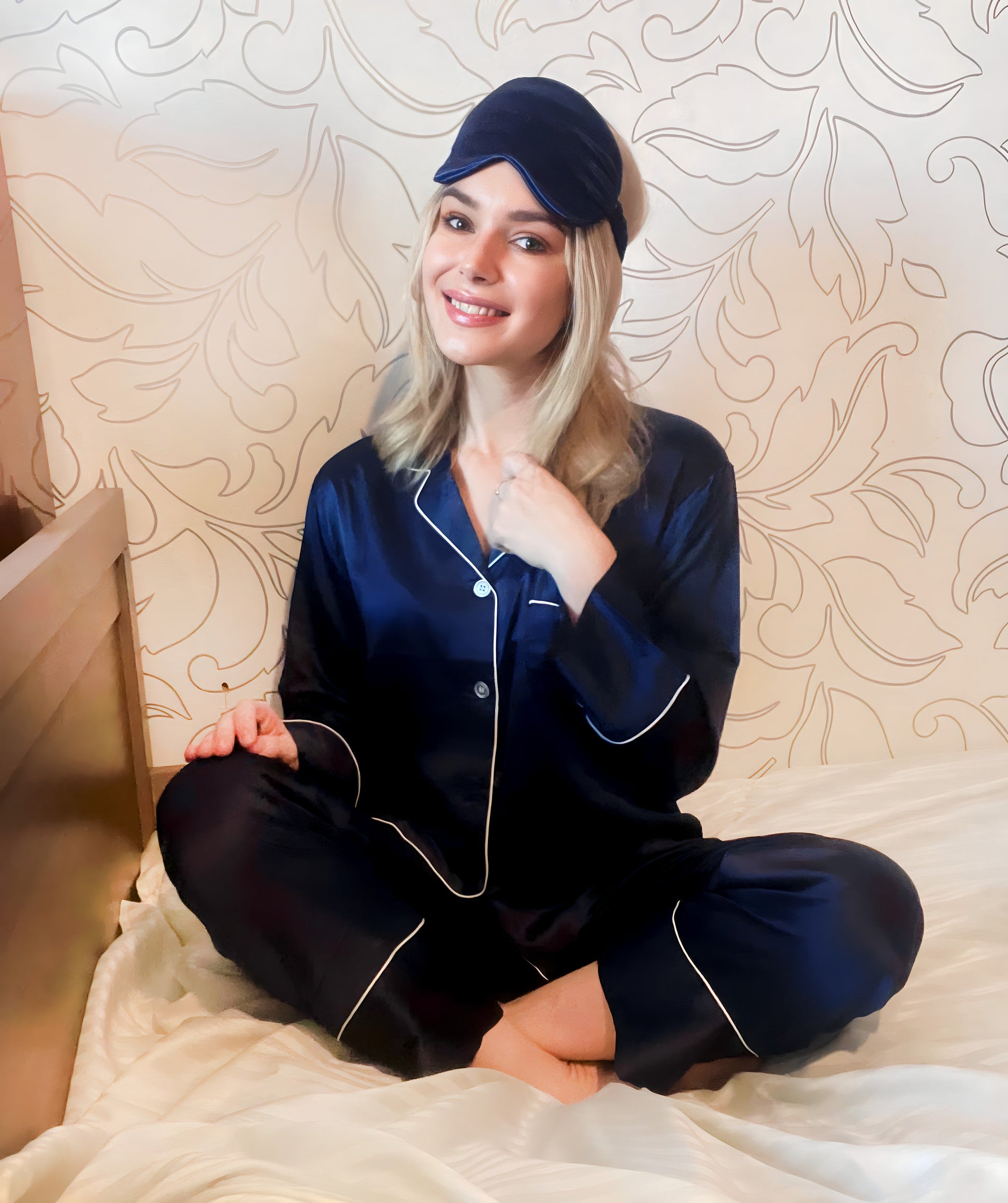 Best Silk Pajama Sets for Women  Vegan Satin Nightwear – Crescentt