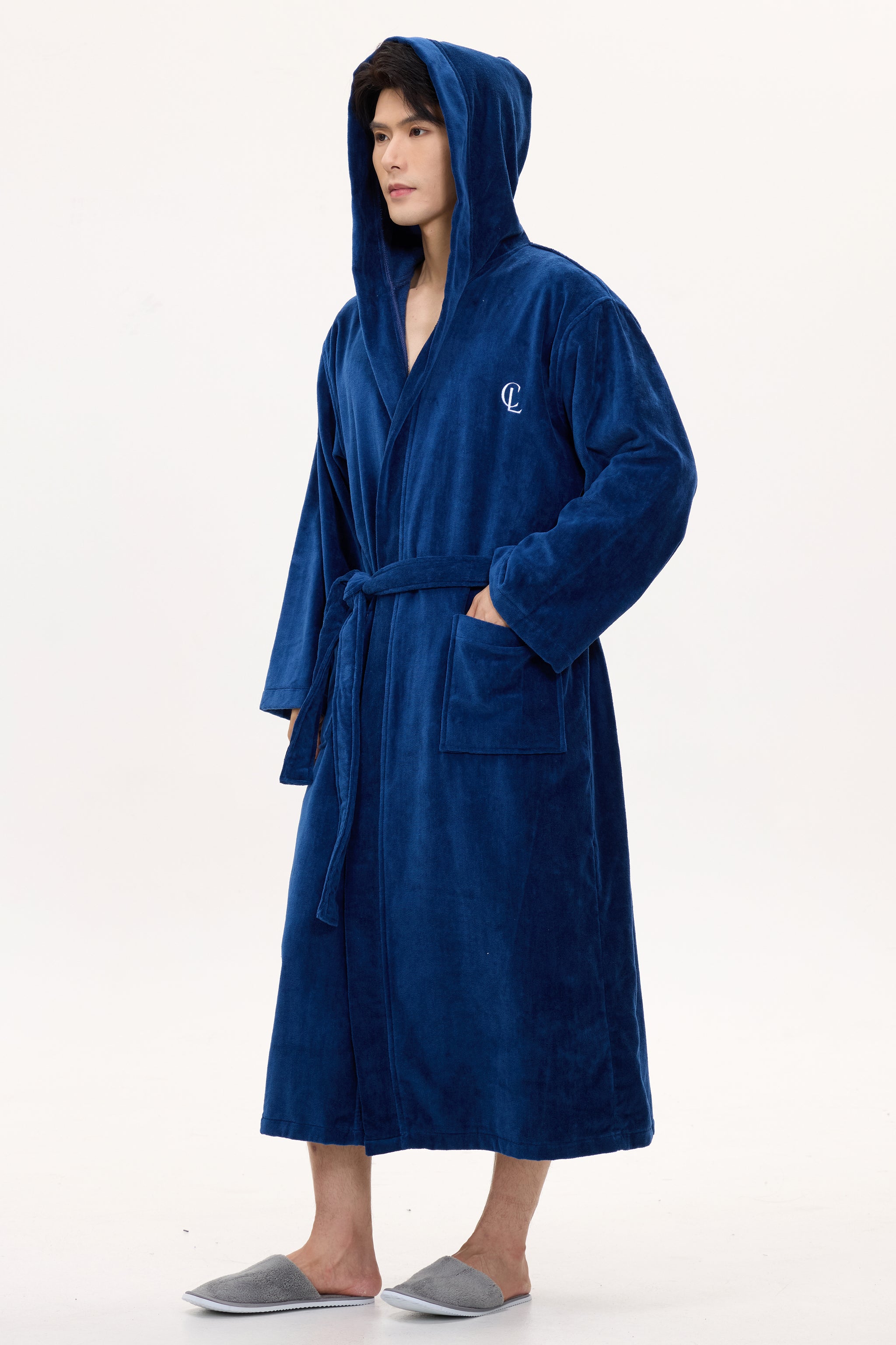 Royal Navy Velvetica™ Hooded Luxury Bathrobe - Crescentt