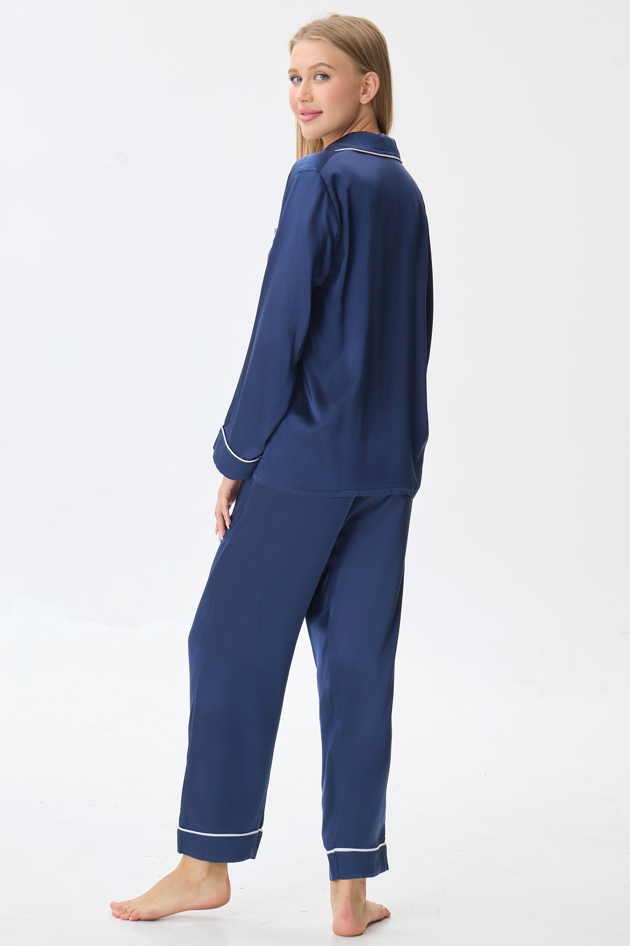 Sapphire Emery™ Mulberry Silk Pajama Set + Eye Mask + Scrunchie - Crescentt