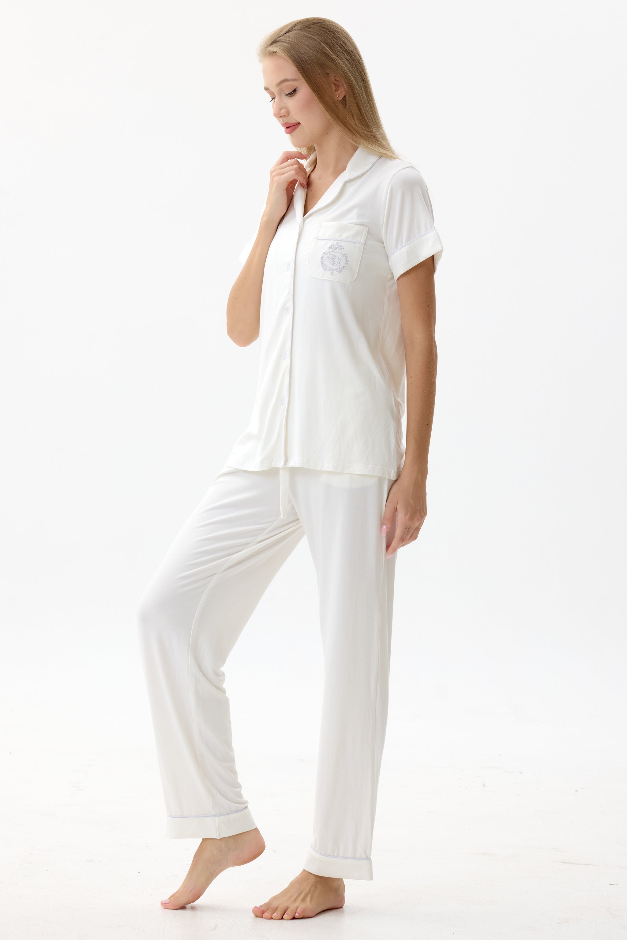 Serene White Bamboo Silk™ Pajama Set – Short Sleeve & Pants - Crescentt