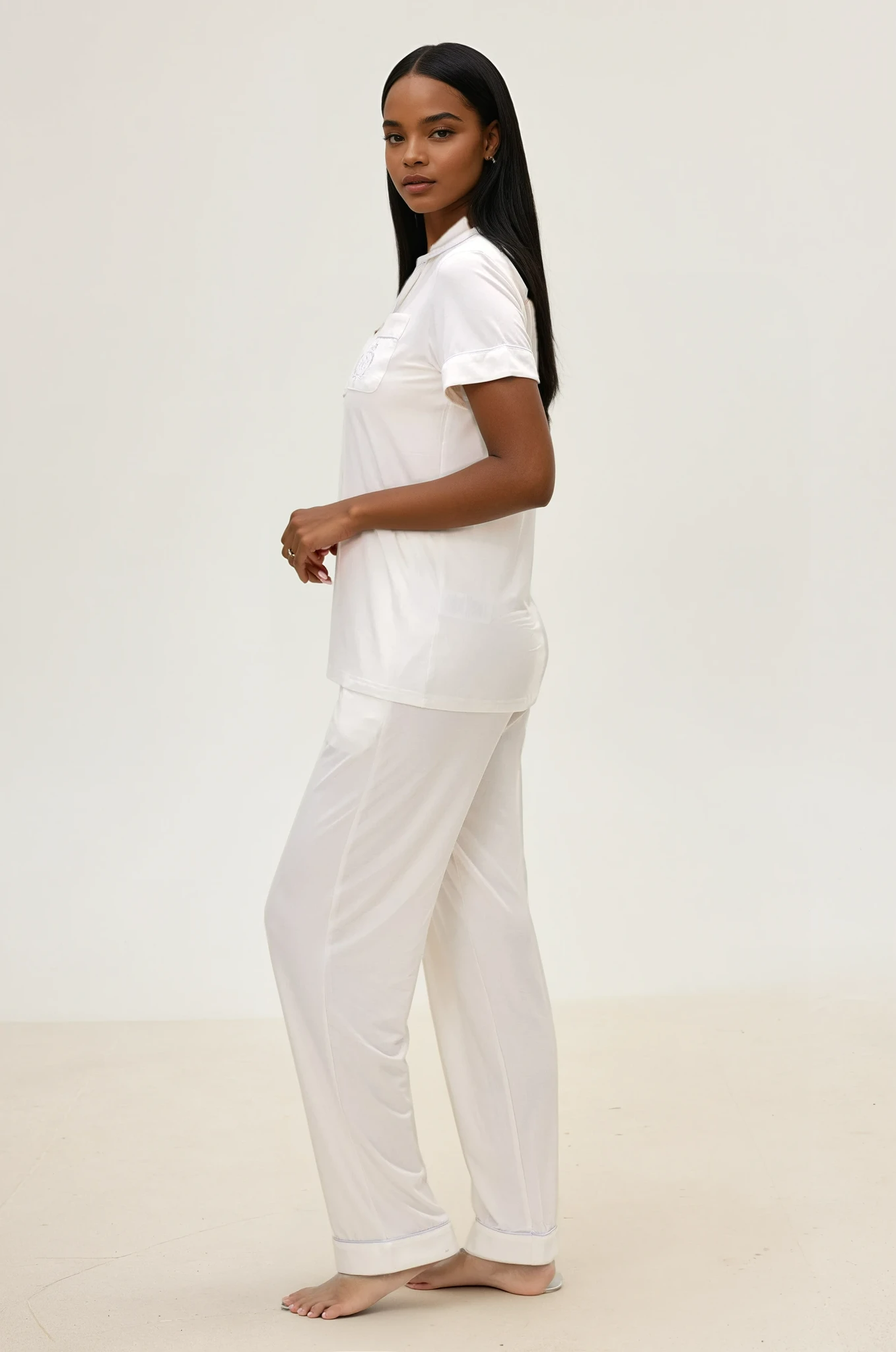 Serene White Bamboo Silk™ Pajama Set – Short Sleeve & Pants